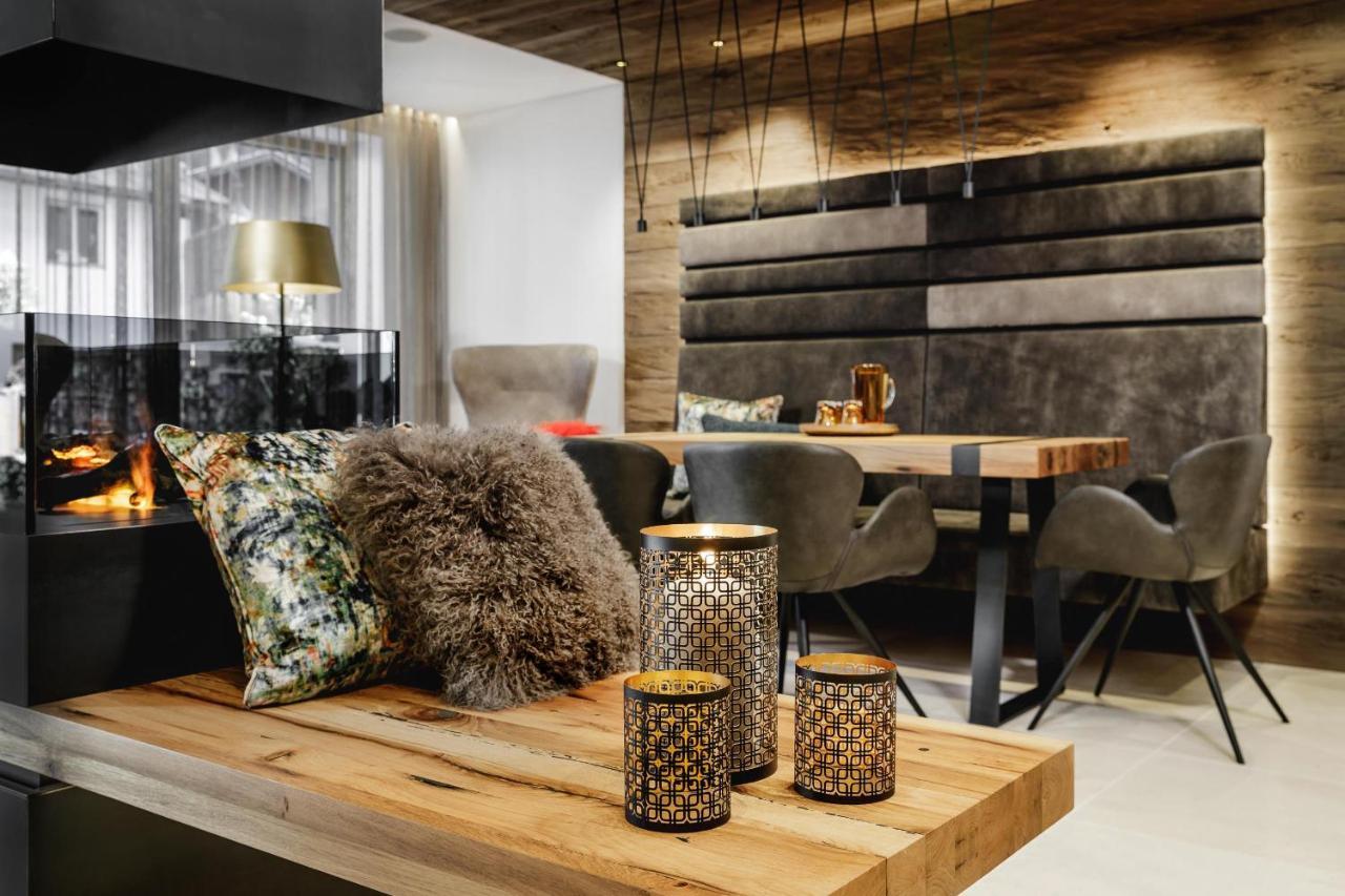Alpinlounge Raetia Appartements Ischgl Exterior photo