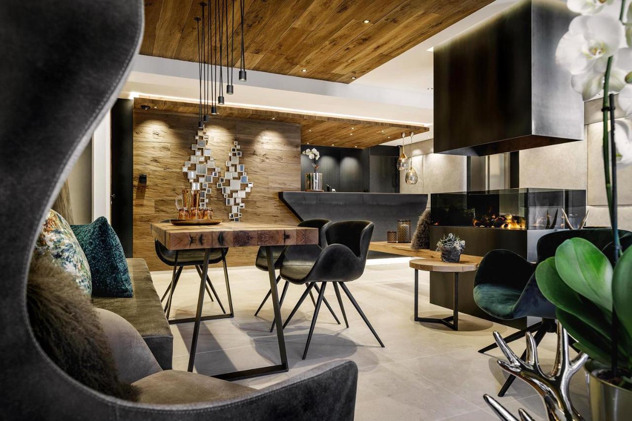 Alpinlounge Raetia Appartements Ischgl Exterior photo